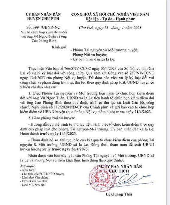 Gia Lai: Thuong truc Tinh uy chi dao vu cong chuc bi buoc thoi viec