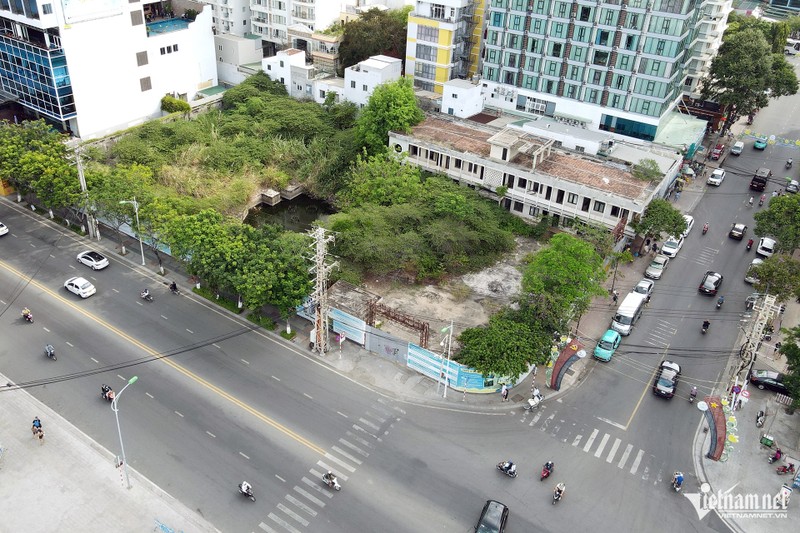 Diem ten nhung khu “dat vang” ven bien Nha Trang bi bo hoang