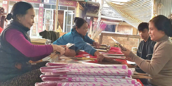 Thu phu tram huong Ha Tinh tat bat vao vu Tet-Hinh-4