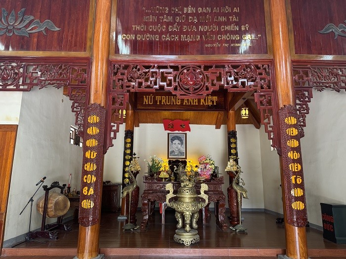 Nhà lưu niệm Nguyễn Thị Minh Khai- địa chỉ đỏ giữa lòng thành Vinh - Hình 8 Nha luu niem Nguyen Thi Minh Khai- dia chi do giua long thanh Vinh-Hinh-8
