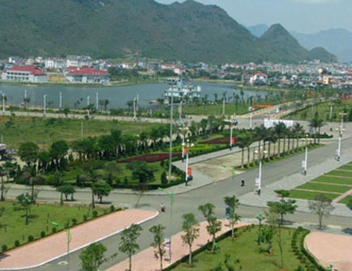 Thi xa Lai Chau “len” thanh pho