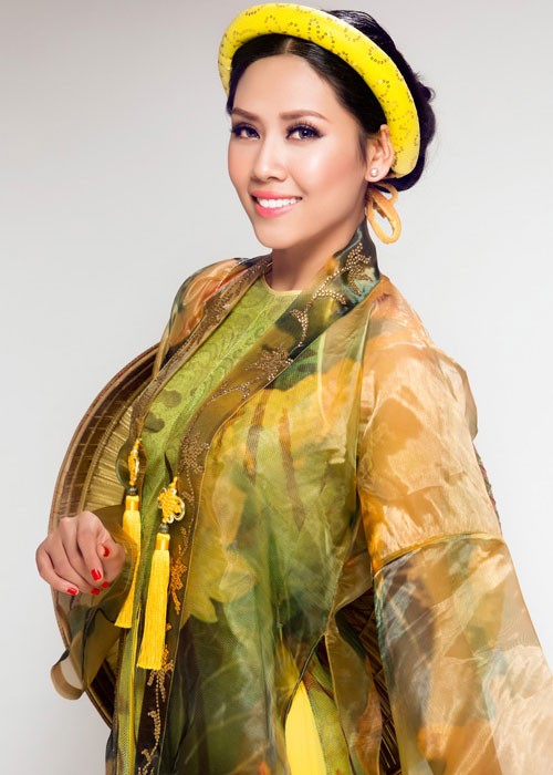 Top 25 Miss World Nguyen Thi Loan Toi thich Tet xua-Hinh-3
