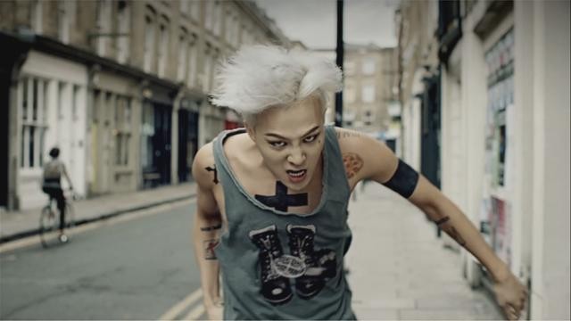 MV moi trinh lang cua Son Tung nhai MV cua G-Dragon-Hinh-3