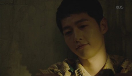 Song Joong Ki hon Song Hye Kyo khien fan ban loan-Hinh-2