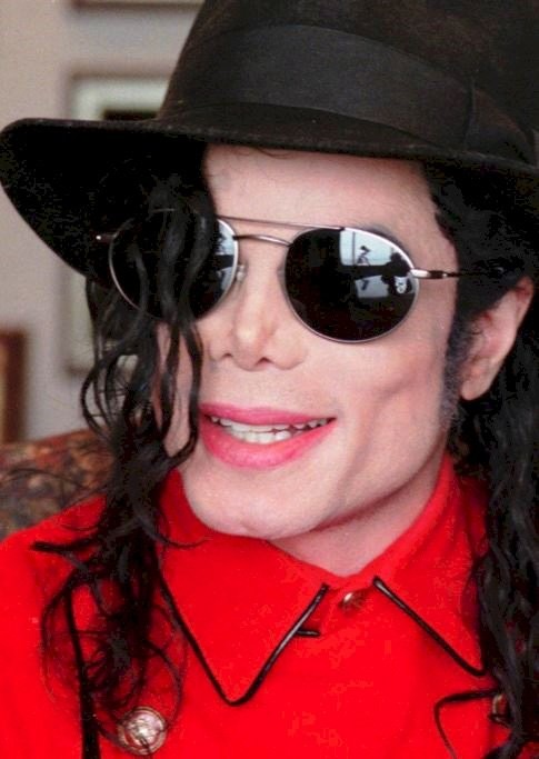 Hanh trinh 25 nam dao keo cua vua pop Michael Jackson-Hinh-8