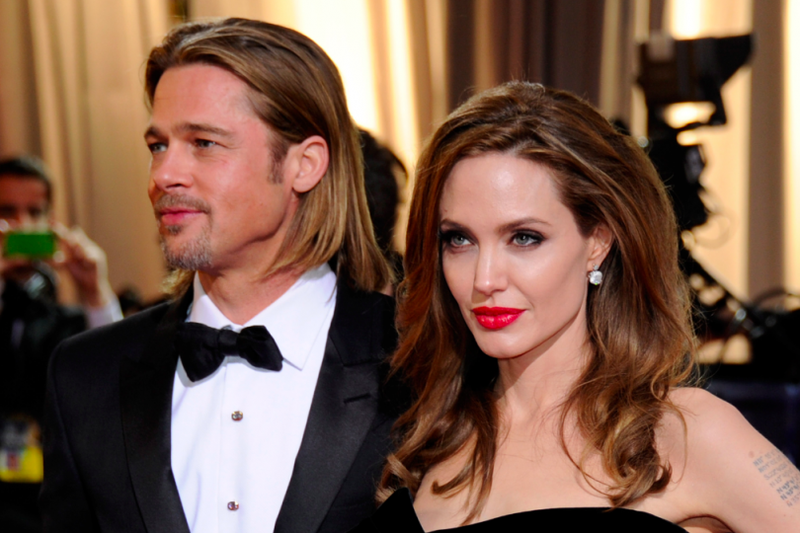 Angelina Jolie doi Brad Pitt 