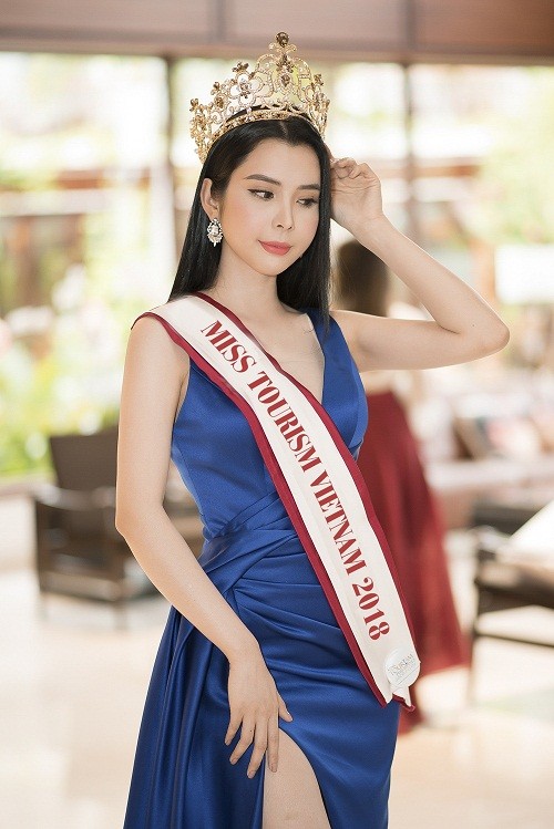 My nhan co “vong eo than thanh” thi Miss Tourism Queen Worldwide 2018-Hinh-4