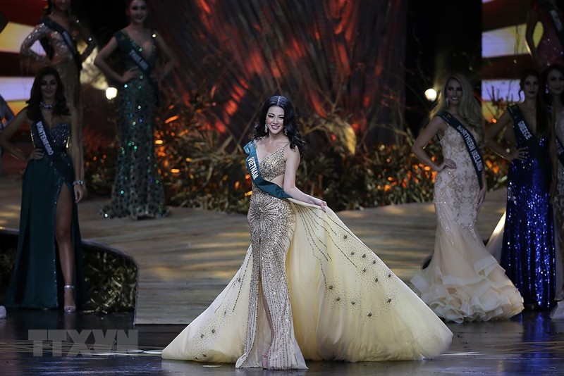 Nguyen Phuong Khanh lan dau len tieng sau dang quang Miss Earth 2018-Hinh-9