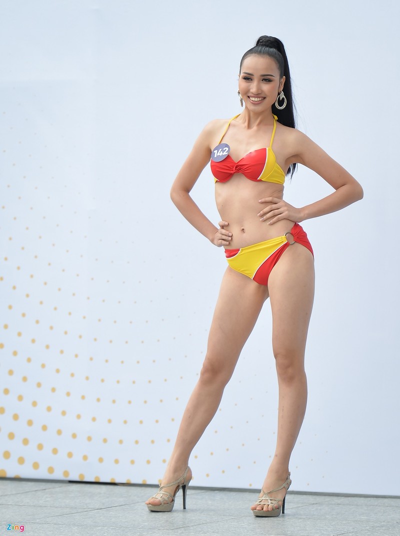 Thuy Van khoe voc dang nuot na voi bikini sau su co lo nguc-Hinh-7