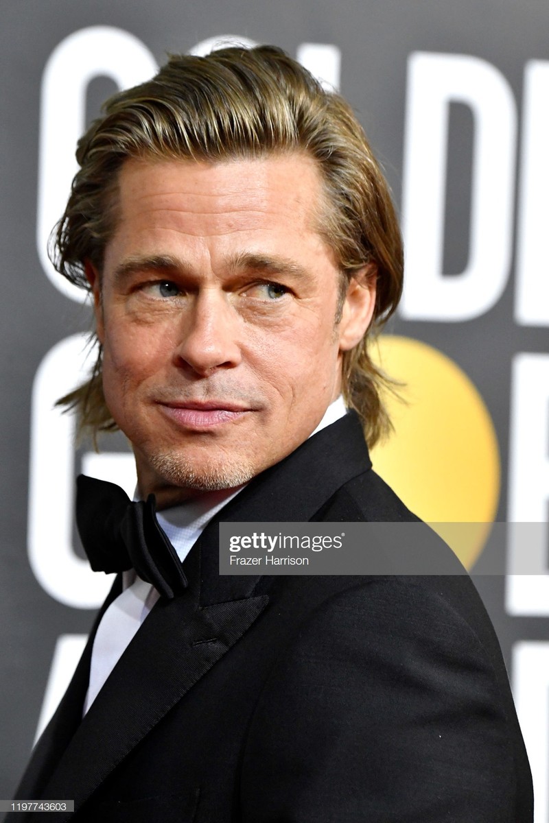 Brad Pitt, Jennifer Aniston rang ro tren tham do Qua cau vang-Hinh-5