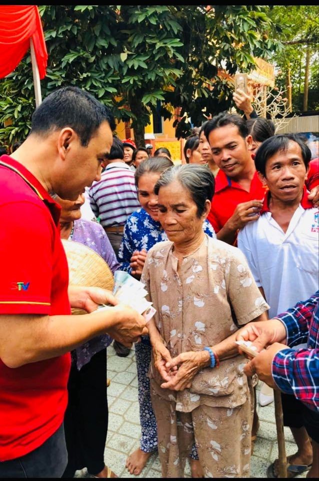 MC Quyen Linh bo tien tui 200 ty xay khu du lich van hoa Khmer-Hinh-5