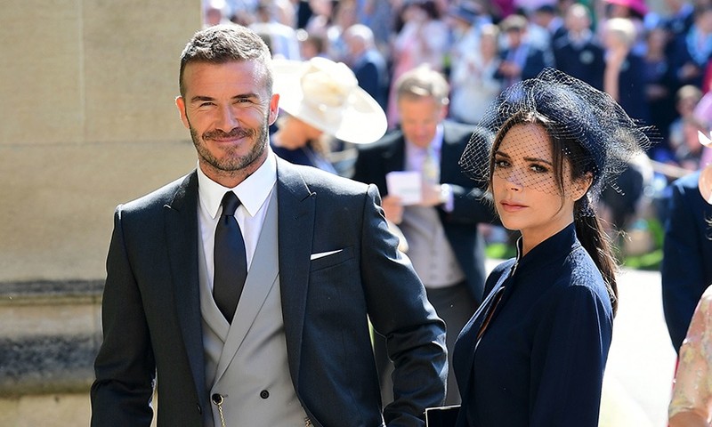 Tu truyen cua Victoria: Tiet lo soc David Beckham la ke thu ba