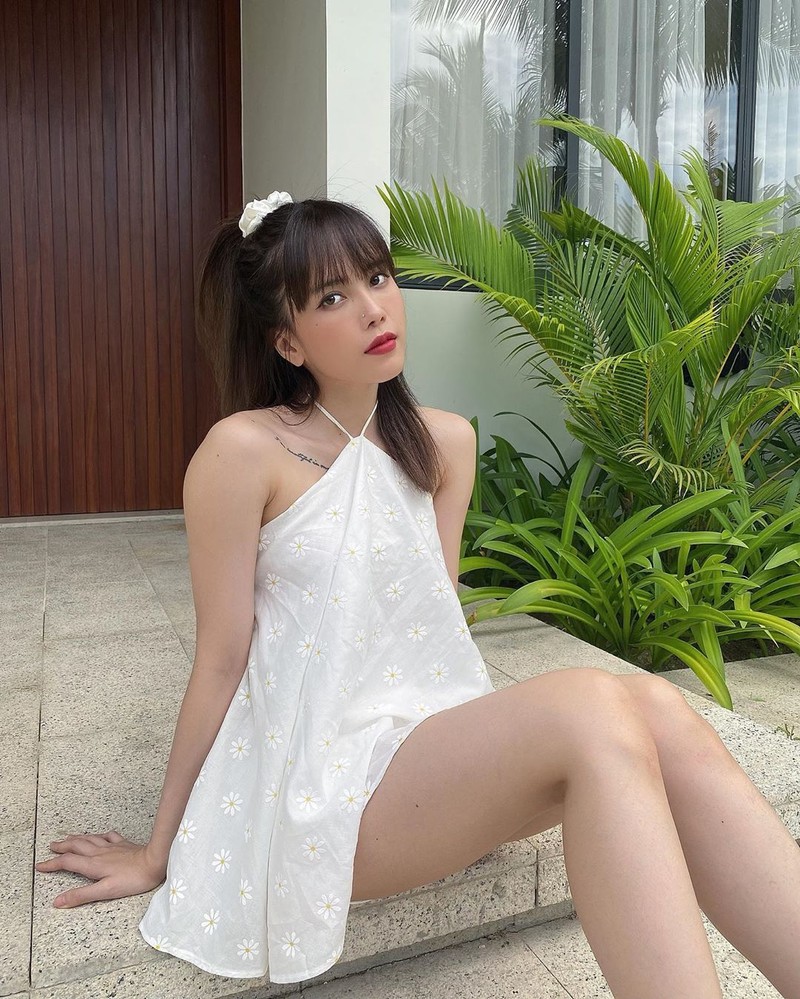 Anh thanh xuan cua BTV Hoai Anh ben Ly Hung, Thuong Tin-Hinh-8