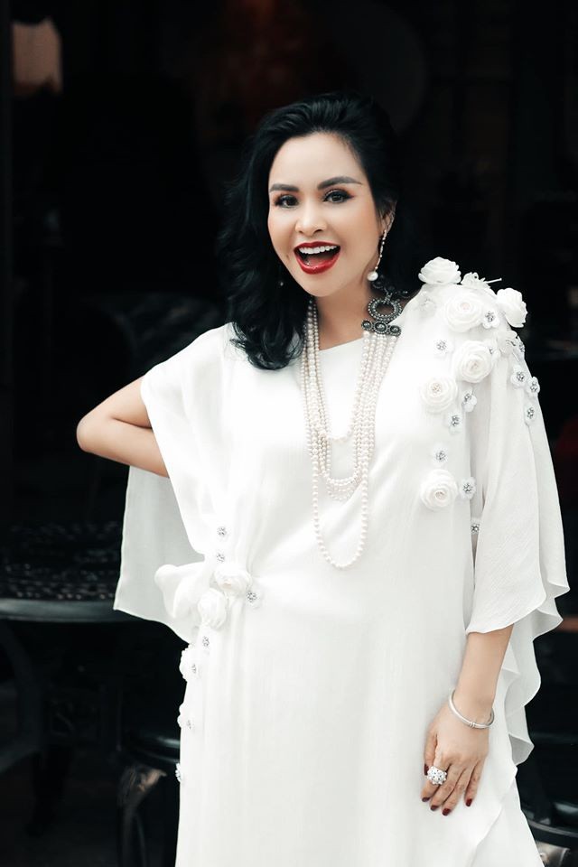 Loat anh hanh phuc cua ba the he nha diva Thanh Lam-Hinh-9