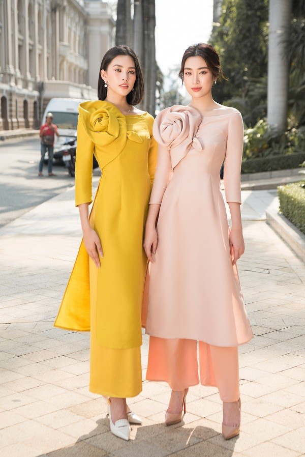 Do My Linh, Tieu Vy dep gay me trong bo anh ao dai Tet-Hinh-2