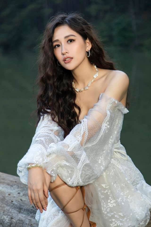 Hoa hau Mai Phuong Thuy dep kieu sa tua nu than-Hinh-2