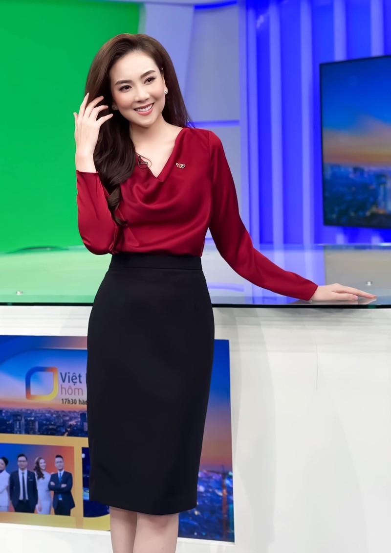 Kim Ly khoe anh gia dinh hanh phuc mung sinh nhat me vo-Hinh-6