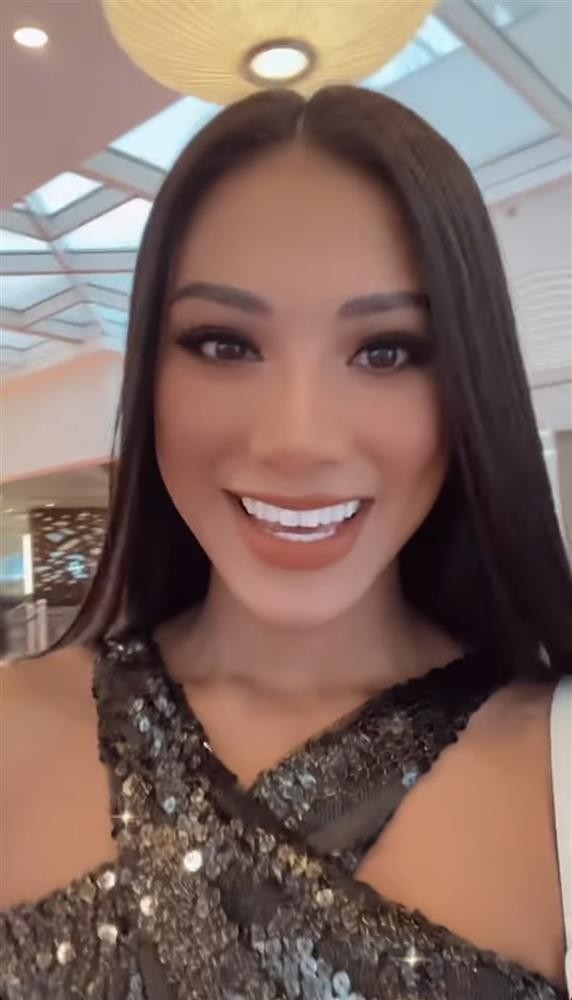 Xa vai Miss Universe, Kim Duyen mac goi cam “chat dep” hoi chi em-Hinh-4