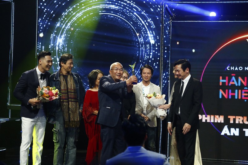 Hong Diem, Manh Truong thang giai VTV Awards 2021-Hinh-6