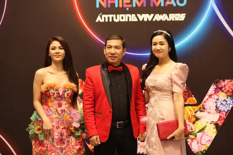 NSND Thu Ha, Luong Thu Trang xinh dep du le trao giai VTV Awards