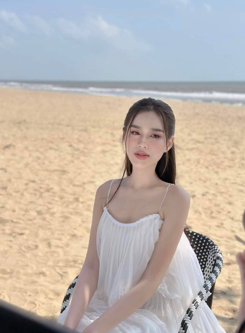 Diem Huong nhap vien, Ky Duyen - Minh Trieu body mien che-Hinh-5