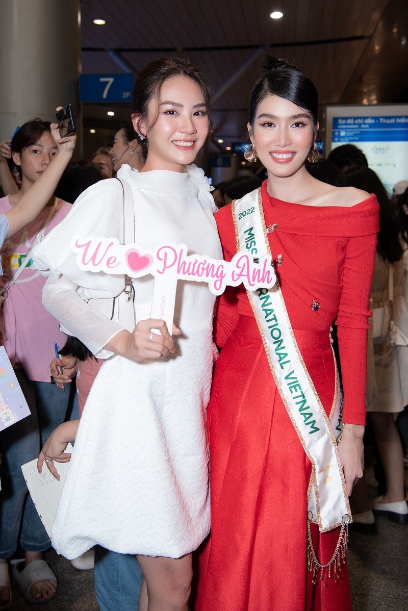 Dan hau dinh dam tien Phuong Anh len duong thi Miss International 2022-Hinh-10