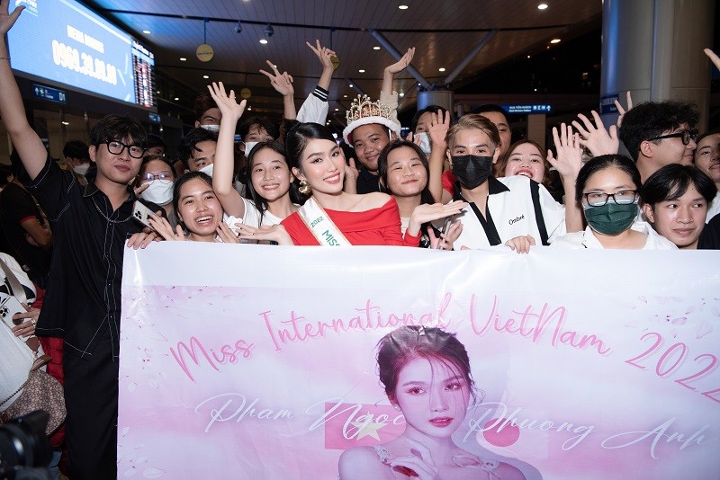Dan hau dinh dam tien Phuong Anh len duong thi Miss International 2022-Hinh-14