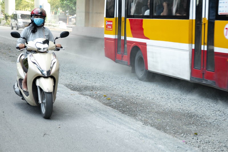 Chan tuyen duong sat do thi Nhon - ga Ha Noi o ga day dac-Hinh-7