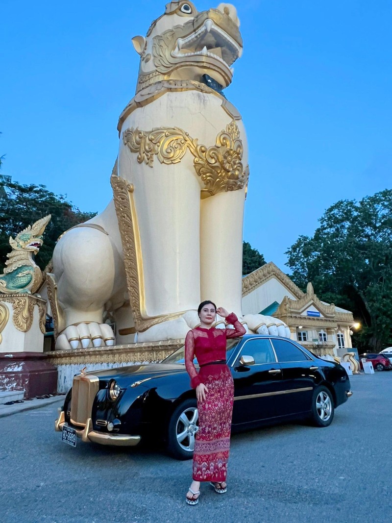 Hoa hậu Phan Kim Oanh trở lại Myanmar sau 7 tháng đăng quang - Hình 10 Hoa hau Phan Kim Oanh tro lai Myanmar sau 7 thang dang quang-Hinh-10