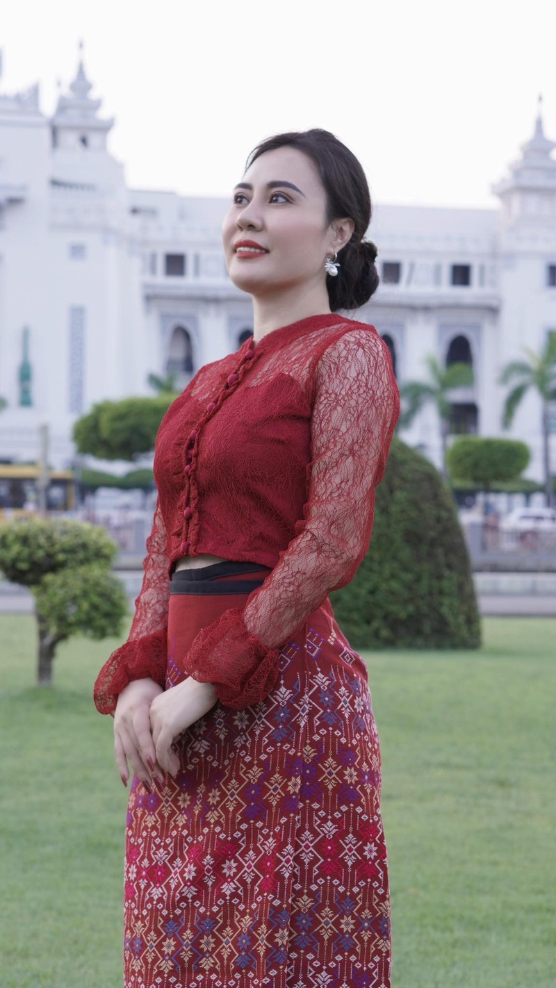 Hoa hậu Phan Kim Oanh trở lại Myanmar sau 7 tháng đăng quang - Hình 8 Hoa hau Phan Kim Oanh tro lai Myanmar sau 7 thang dang quang-Hinh-8