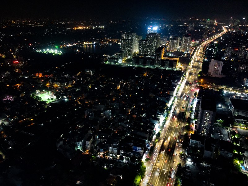 Nhieu noi o Ha Noi chim trong bong toi vi cat giam dien