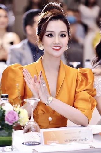 La Thanh Huyen giau khung, “co tat ca” o tuoi 38-Hinh-2