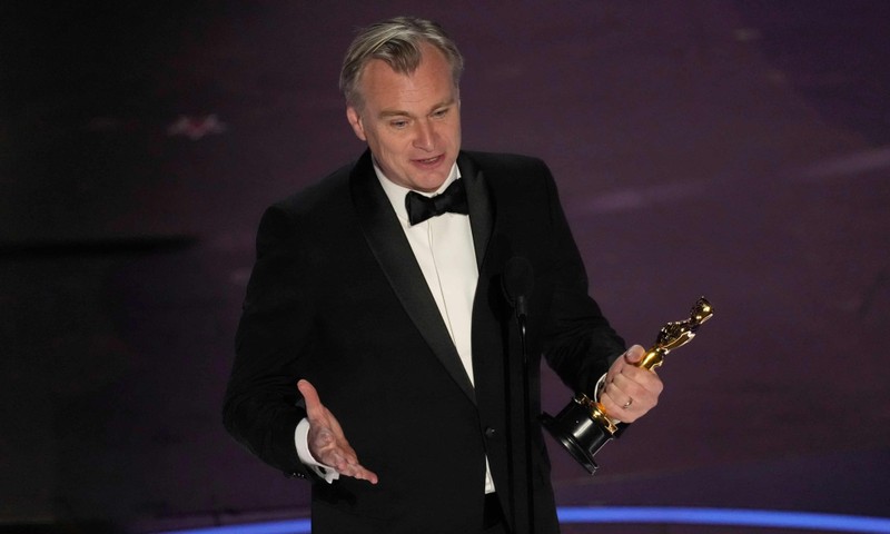 View - 	Oppenheimer thắng lớn với 7 giải Oscar 2024