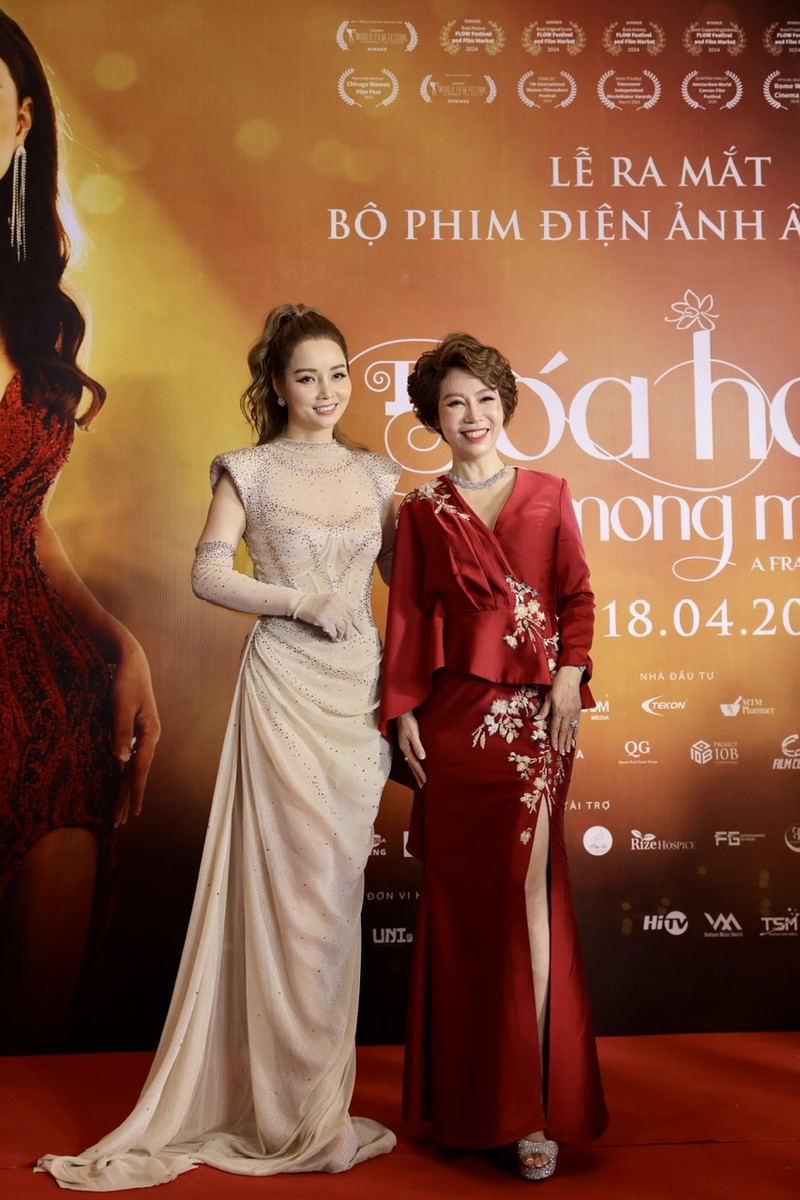 Bang Kieu den mung Trizzie Phuong Trinh, Mai Thu Huyen ra mat phim-Hinh-13
