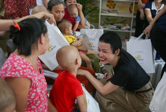 Girl who overcame cancer registers for beauty pageant-Picture-4