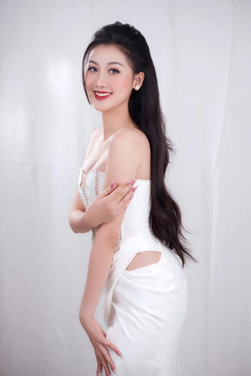 A hau Du lich Da Nang noi bat tai Miss Grand Vietnam 2024-Hinh-11