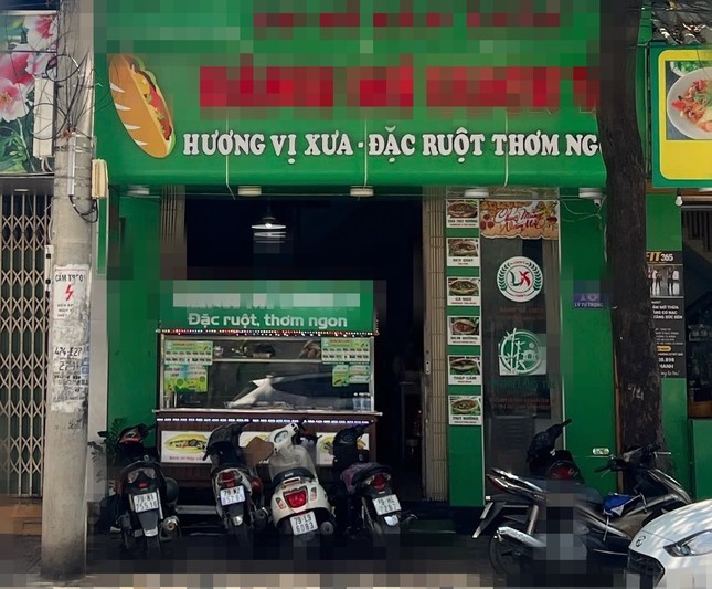 Rau trong 11 tiem banh mi o Nha Trang co thuoc tru sau-Hinh-3