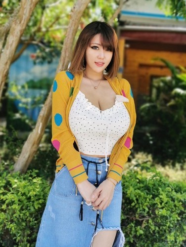 Hot girl sieu vong 1 khien nguoi nhin khong the roi mat-Hinh-7