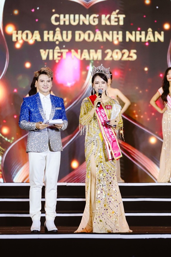 Sac voc my nhan lap cu dup giai thuong o Miss Vietnam Business 2025-Hinh-2