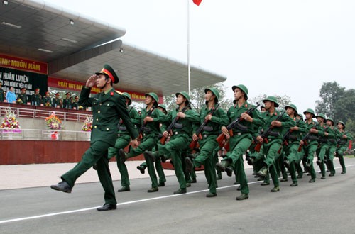 Man ra quan huan luyen hoanh trang cua Trung doan Thu do-Hinh-8