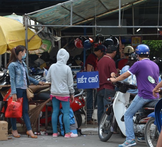 Sai Gon tac duong khung khiep truoc ngay nghi le-Hinh-10