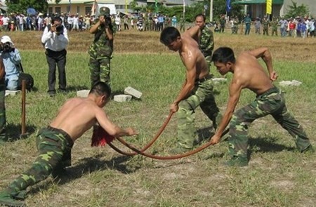 Anh bo doi bien phong bieu dien vo thuat day uy dung-Hinh-3