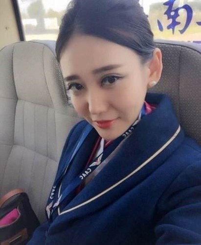 Nhung nu tiep vien hang khong gay sot vi qua xinh-Hinh-10