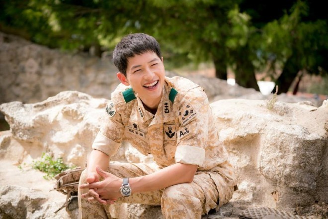 Soai ca Song Joong Ki giau co co nao?-Hinh-2