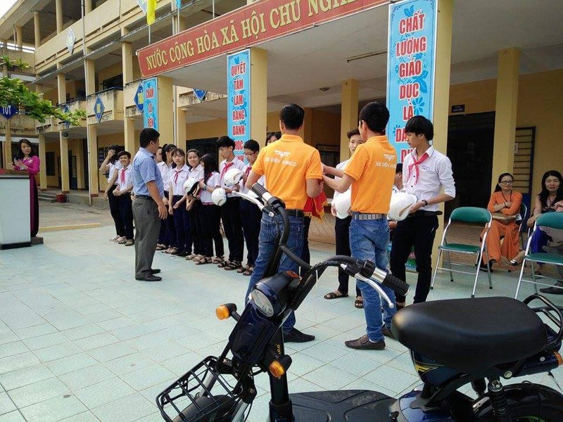 Da Nang: Dai ly xe dien Thanh Phat khai truong co so 2-Hinh-2
