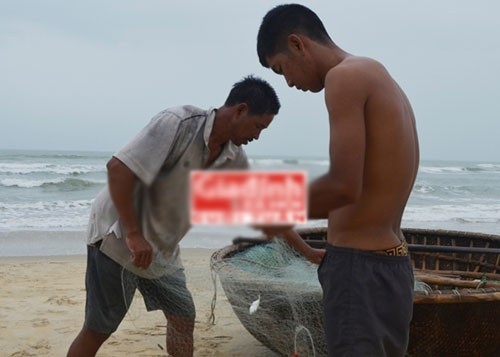 Bi hai gia dinh Quang Binh 14 con phai chia ca de an com