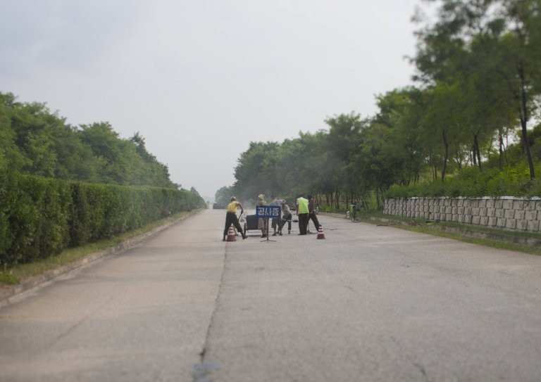 Choang duong cao toc Trieu Tien rong thenh thang nhung vang tanh-Hinh-12