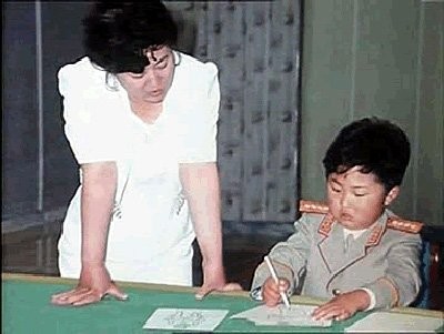 Anh lanh dao Trieu Tien Kim Jong-un khi con be-Hinh-3