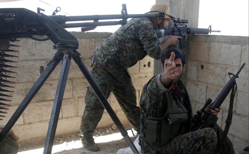 SDF da mat hon 1.000 tay sung o thanh pho Raqqa?