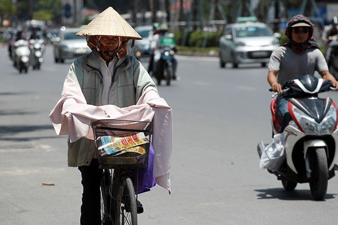 Nang nong 36 do C bua vay Ha Noi ngay dau tuan